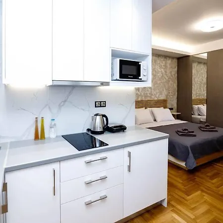 Lk -a- Metro Larissis 6' Walk - Apartment Athens
